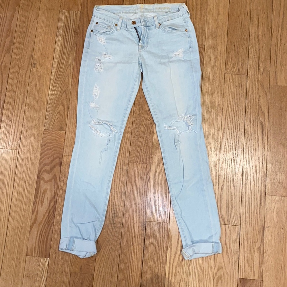 7 for all mankind roxanne - low rise light blue boyfriend jeans